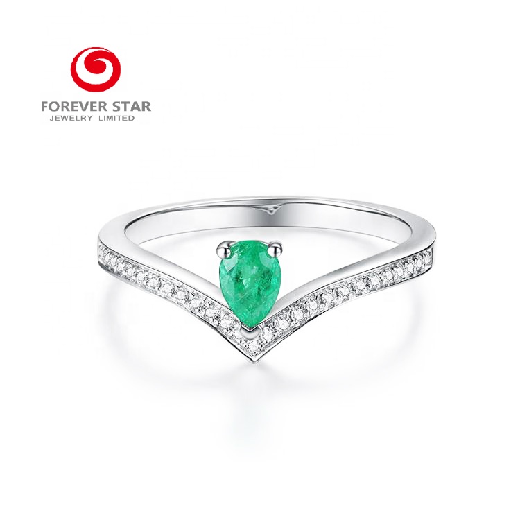 Wholesale Fashion Fine Jewelry Rings Factory New Design 925 Sterling Silver Moissanite Lab Emerald Rings