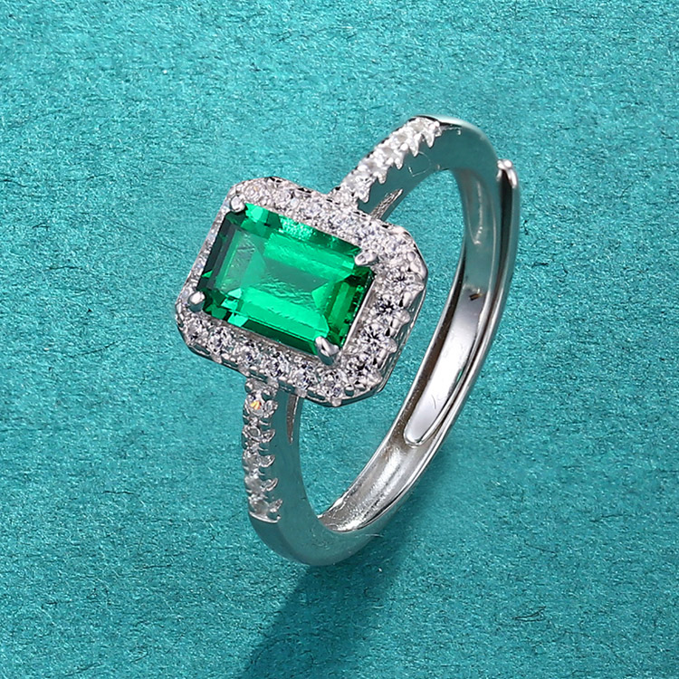 European Fashion Vintage Women Finger Ring Antique Style Emerald Gemstone Ring for Women Party Girls