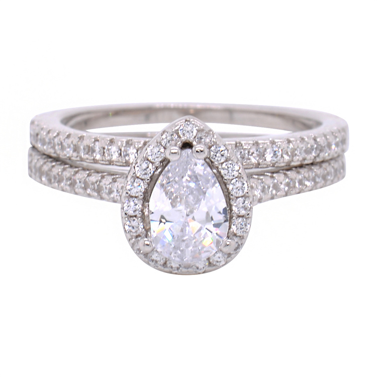 10K 14K 18K White Gold 1.8Ct DEF VVS Engagement  Pear Moissanite Diamond Ring
