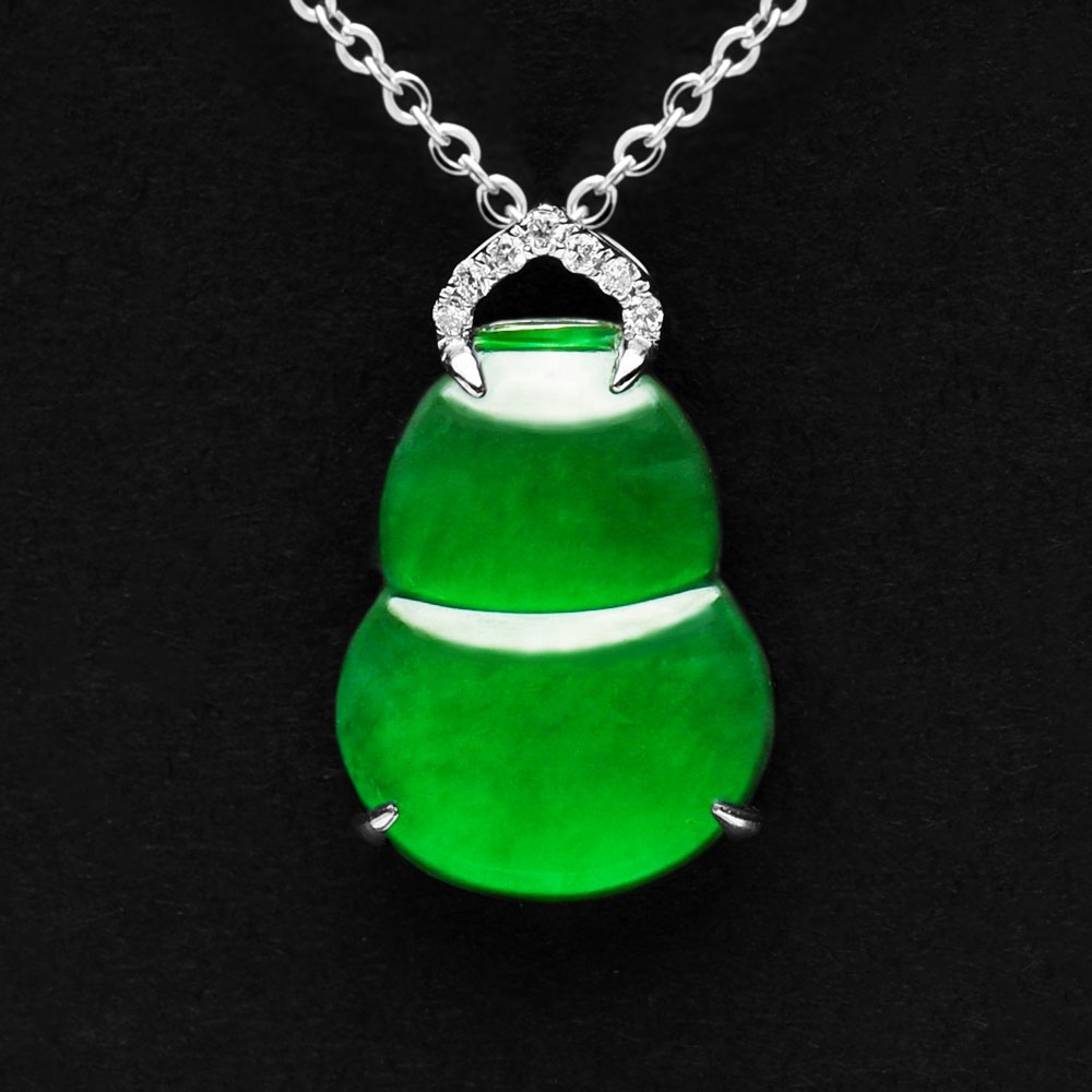 Forever Star Dainty Natural Jade High Grade Icy Jadeite Classic Charm Pendant 18K White Gold Cucurbit Third Party Appraisal