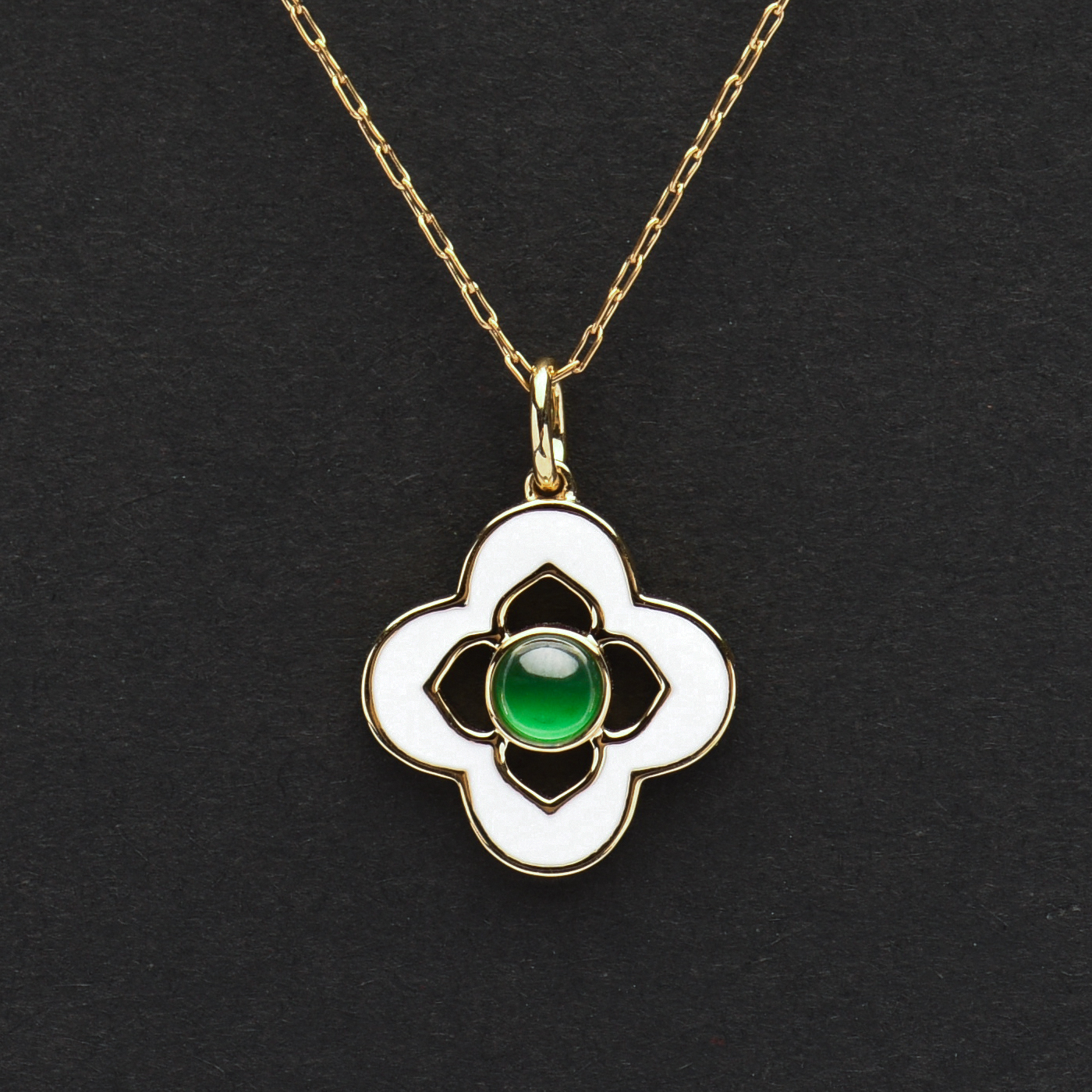 Trendy Imperial Green Jadeite Charm Pendant with 18K Gold Finish Fine Wedding Jewelry with Star Number Patterns for Parties