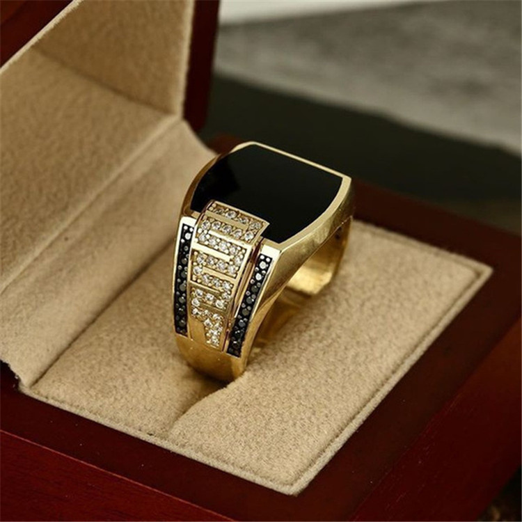 Unisex Punk Man Cut-Off Retro Rectangular Diamond Ring Sparkly Gemstone With GIA Certificate for Daily Party Gift Hip-hop Style