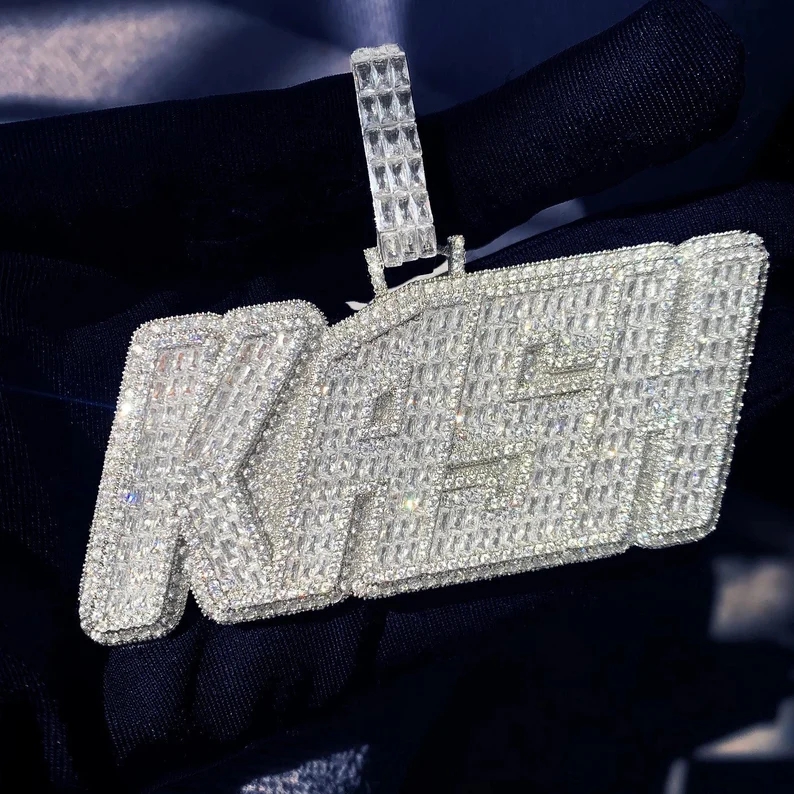 Custom Trendy Silver Cushion Cut Iced Out VVS Moissanite Hip Hop Pendant for Wedding Engagement Party